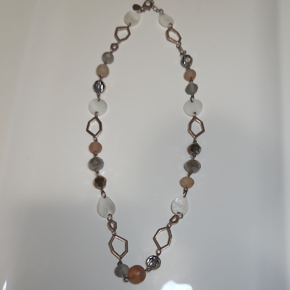 Elegant Multi-Color Geometric Necklace